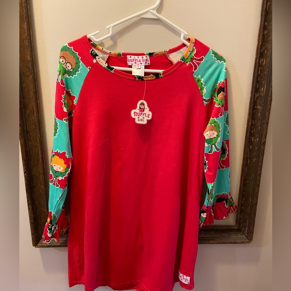 Ruffle Girl Christmas Holiday Shirt Children around the World sz M